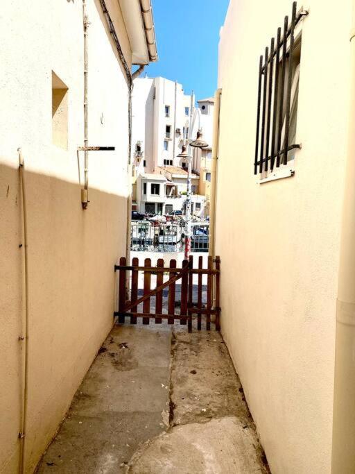 Le Cabanon Du Vallon Des Auffes Apartman Marseille Kültér fotó